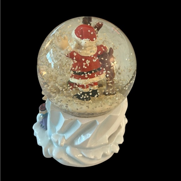 Vintage Rudolph the Red-Nosed Reindeer Snow Globe Collectible Holiday Decoration - Picture 7 of 11